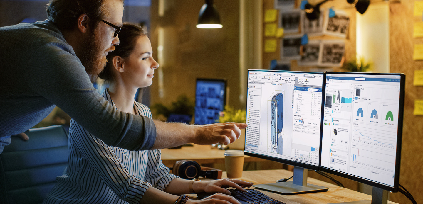 Equipe colaborando em projeto na plataforma 3DEXPERIENCE para eficiência aprimorada