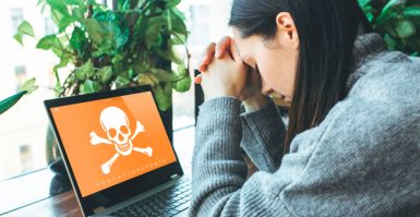 Conheça os riscos de utilizar softwares piratas