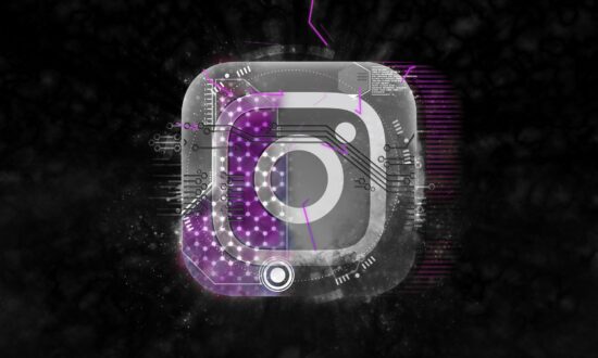 Pessoas criando conteúdo envolvente para aumentar visualizações no Instagram Reels